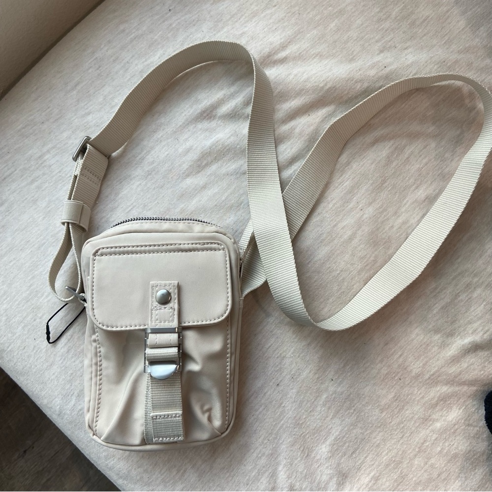 Zara Beige Cream Crossbody Mini Purse / Phone Bag